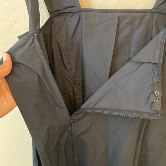 COS Technical Pleated Dress Blue Size 8 Medium - Picture 10 of 11